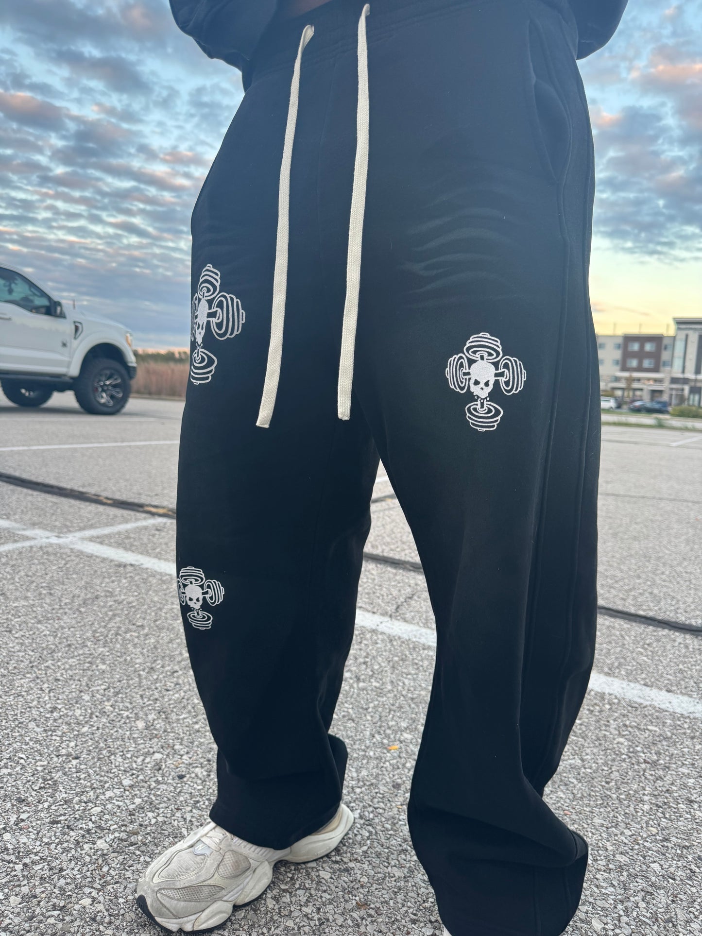 Sunfaded Blade Baggy Sweats